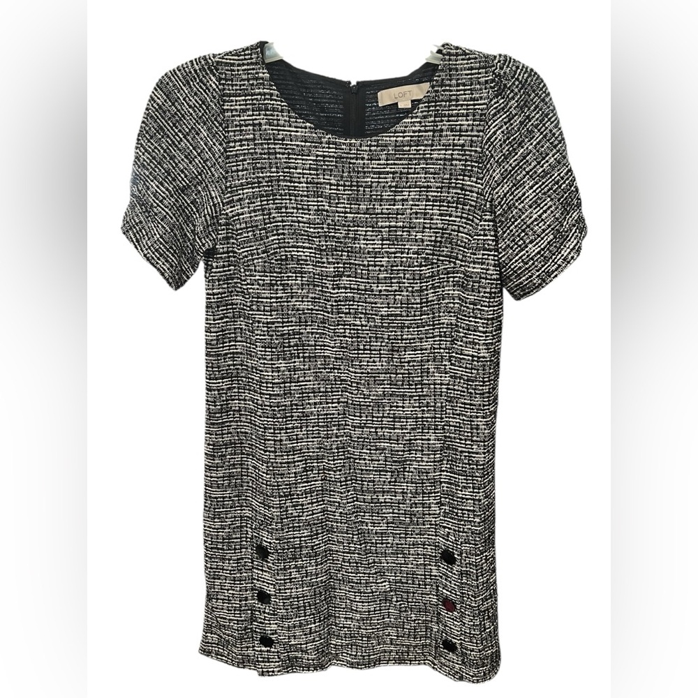LOFT Black & White Textured Tweed Shift Dress Size 4 - NWOT